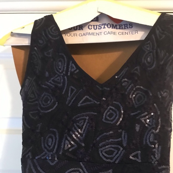 Tahari Navy blue gown with sequined jacket - Picture 5 of 12